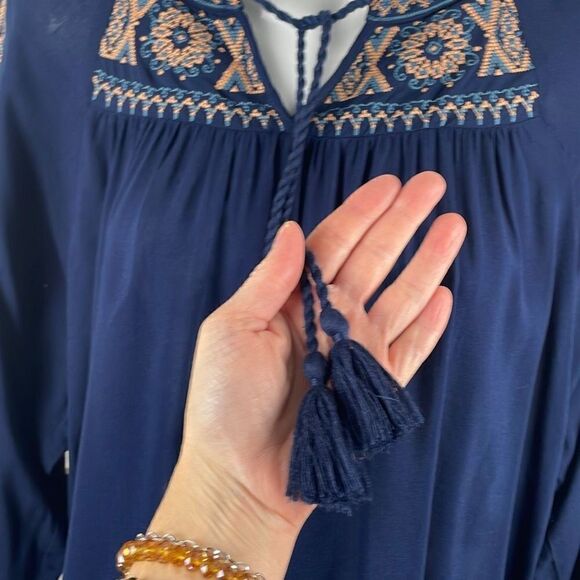 Altar’d State Cropped Boho Embroidered Blouson Sleeve Blouse S Navy Blue - Picture 5 of 6